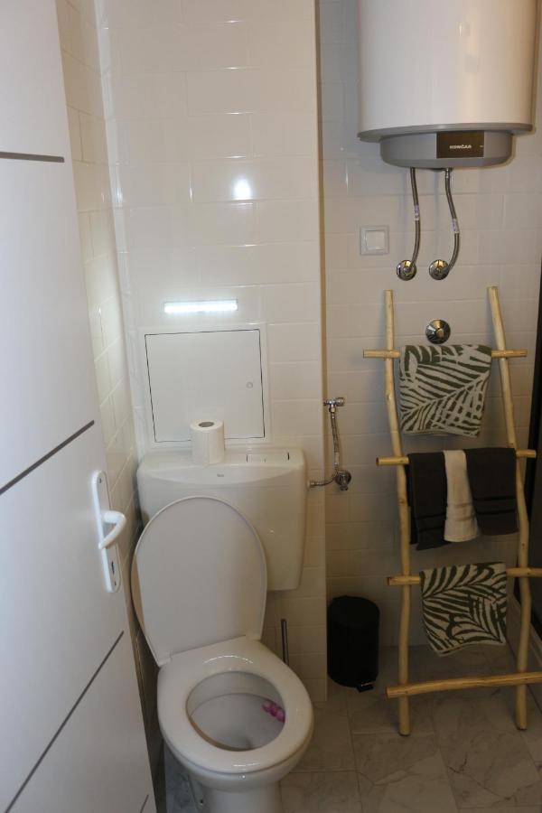 Apartamento Studio Apartman Tajci Slunj Exterior foto